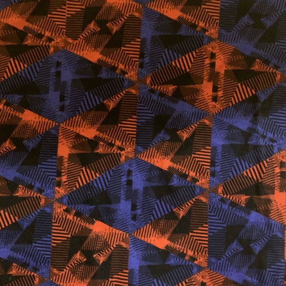LulaRoe Geometric Pattern Randy - Picture 2 of 3
